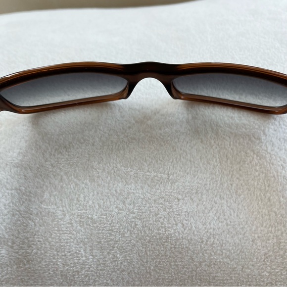 🤍 euc | Chanel | vintage classic sunglasses - Picture 6 of 8